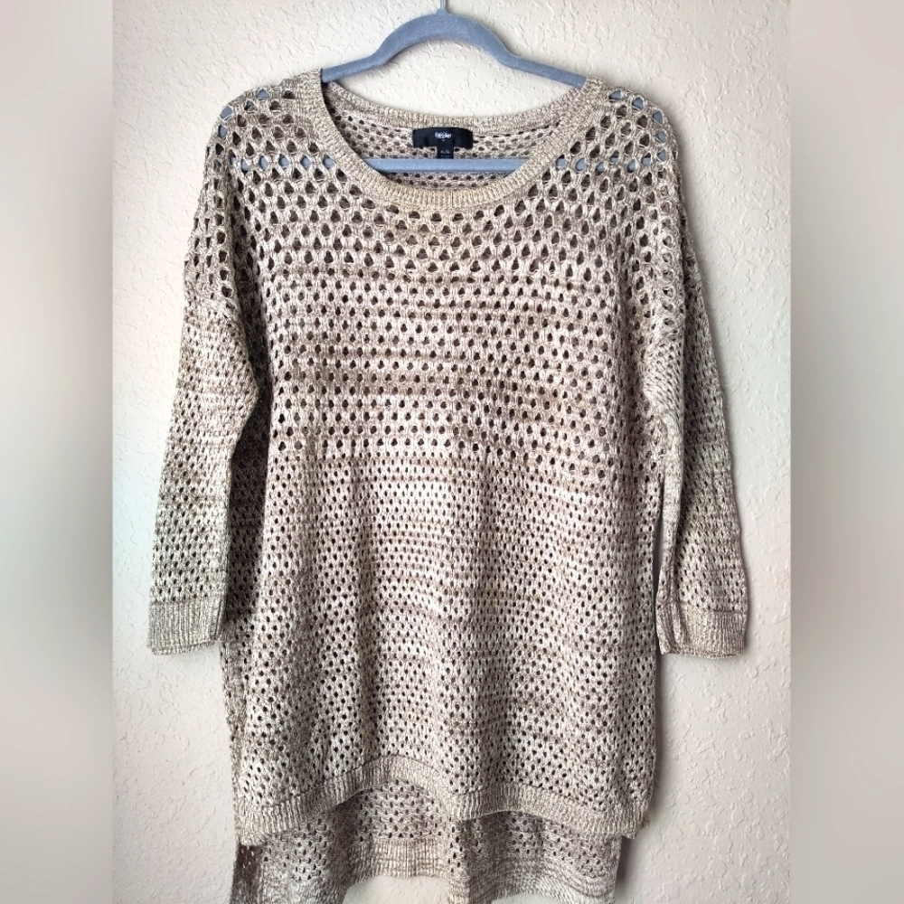 Mossimo Crochet Mid sleeves Top XL